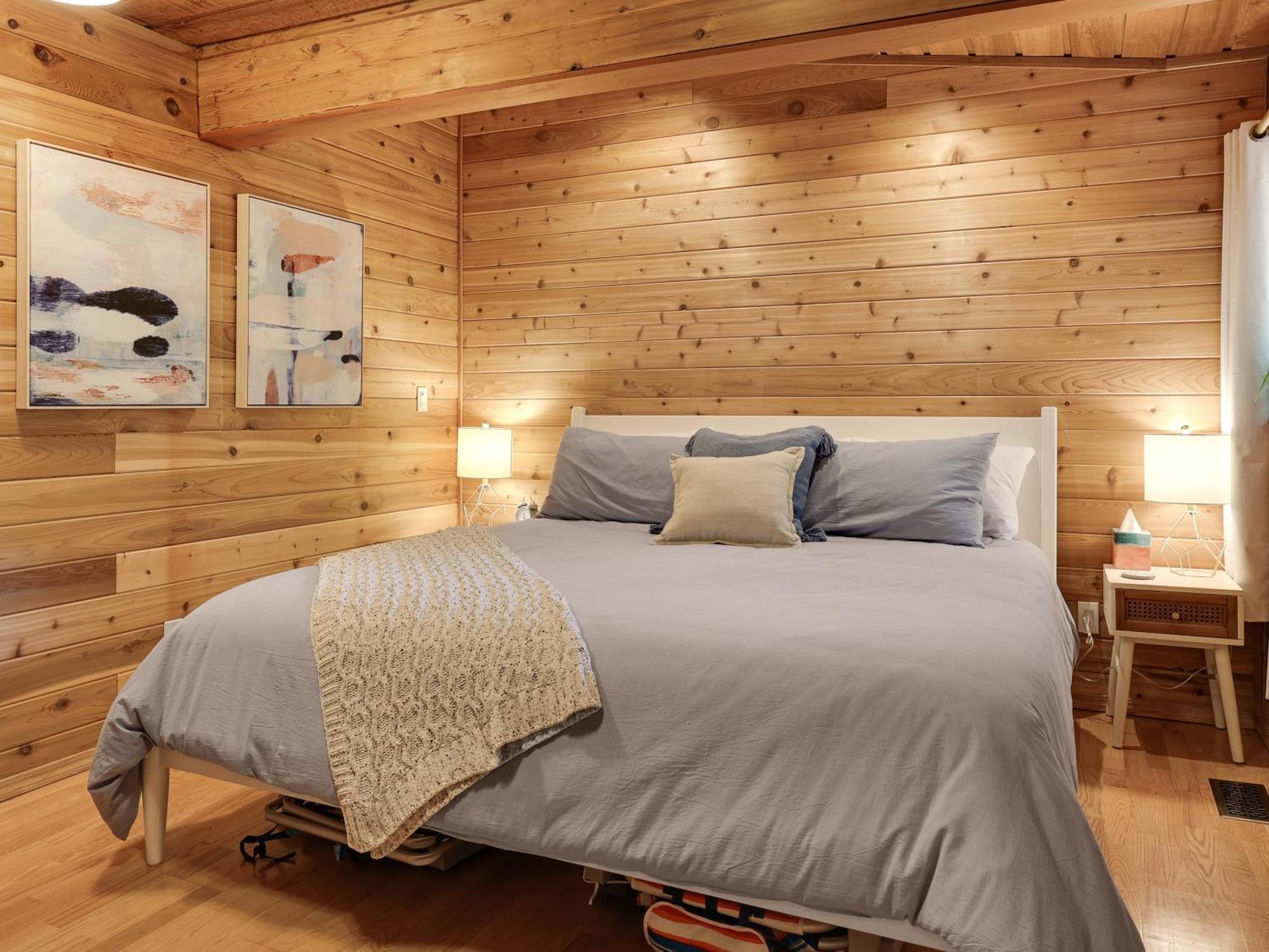 Woods Waves: Luxury Coast Cabin King Beds Pets 蒂拉穆克 外观 照片