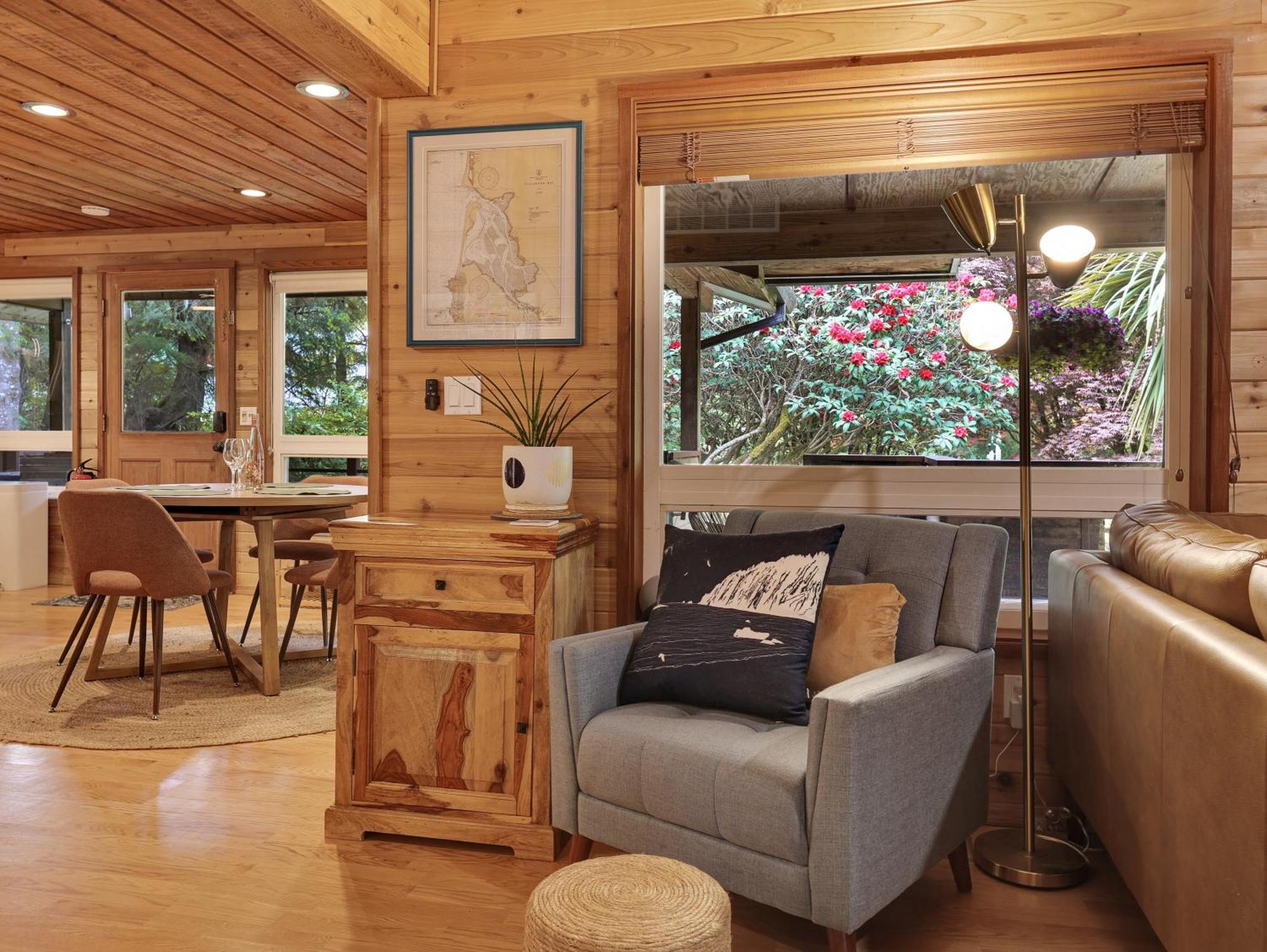 Woods Waves: Luxury Coast Cabin King Beds Pets 蒂拉穆克 外观 照片