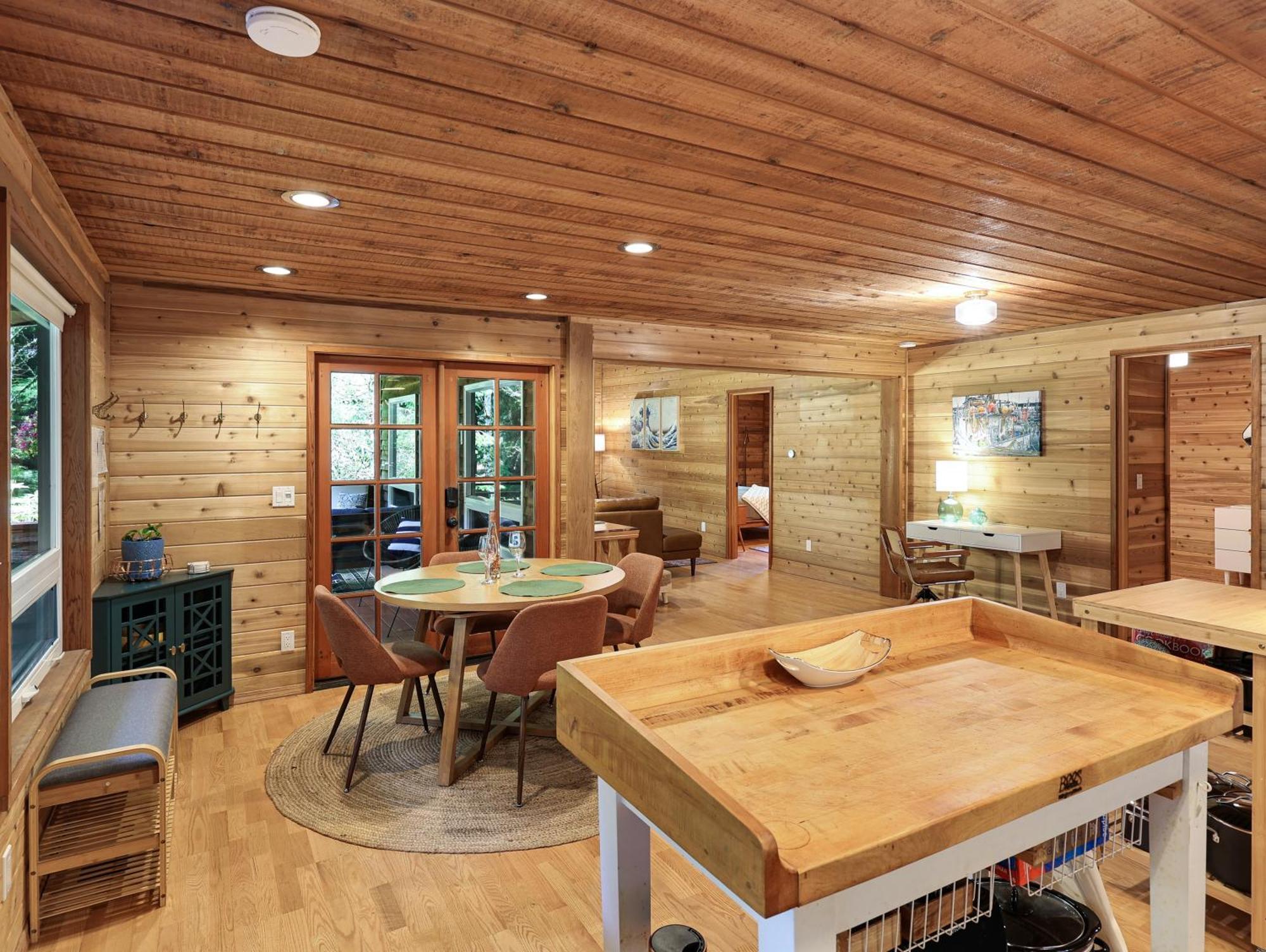 Woods Waves: Luxury Coast Cabin King Beds Pets 蒂拉穆克 外观 照片