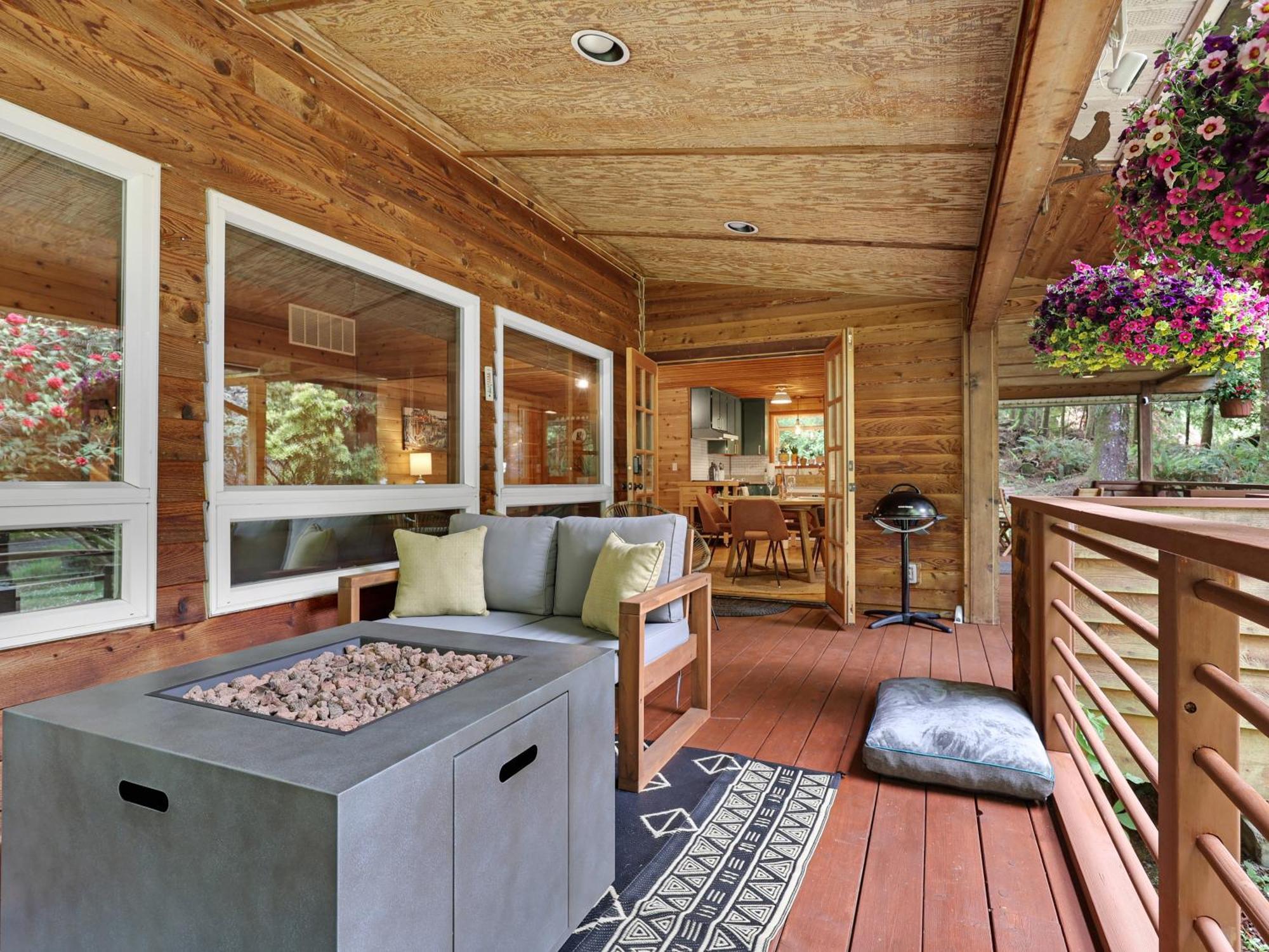 Woods Waves: Luxury Coast Cabin King Beds Pets 蒂拉穆克 外观 照片
