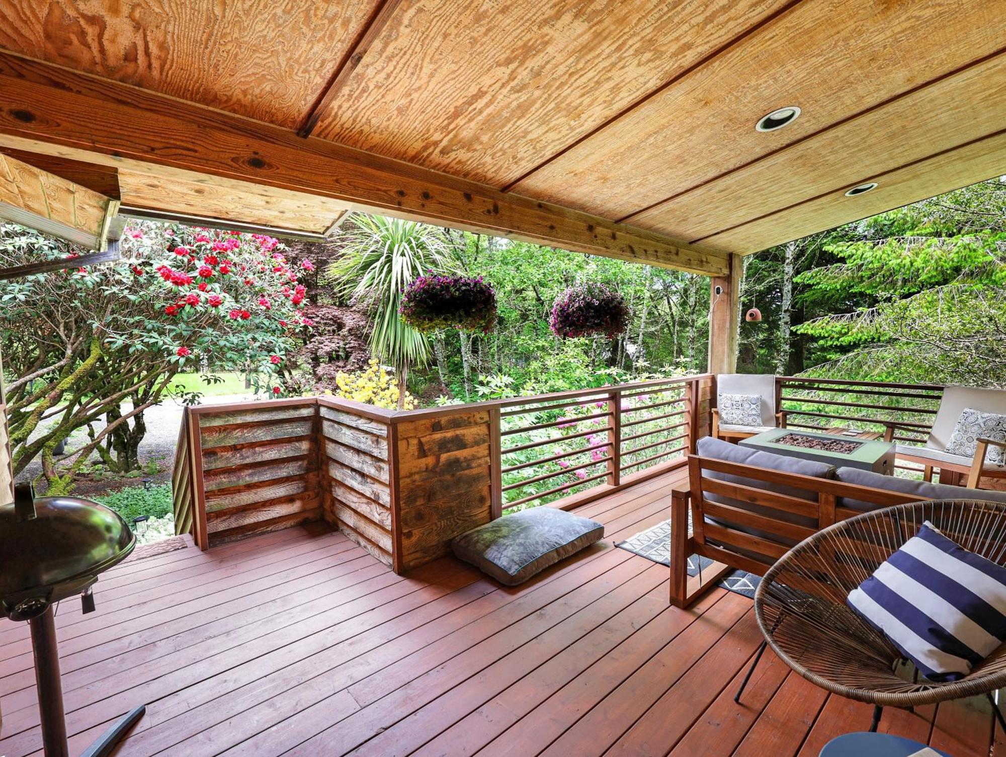 Woods Waves: Luxury Coast Cabin King Beds Pets 蒂拉穆克 外观 照片